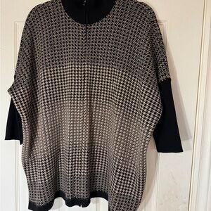 St John Knit Zip Sweater with Bracelet Sleeve